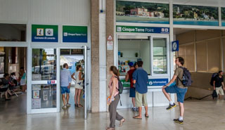 Das Touristenbüro am Bahnhof, Levanto, Italien