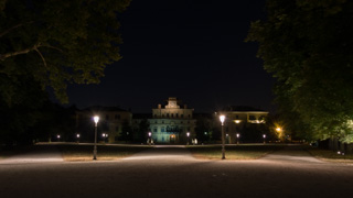 Pałac Ducale w parku Ducale nocą, Parma, Włochy