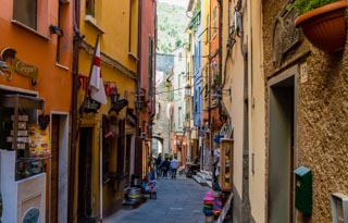 La rue principale, Portovenere, Italie