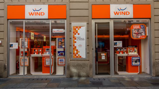 Une boutique de l'opérateur de téléphonie mobile Wind, Italie